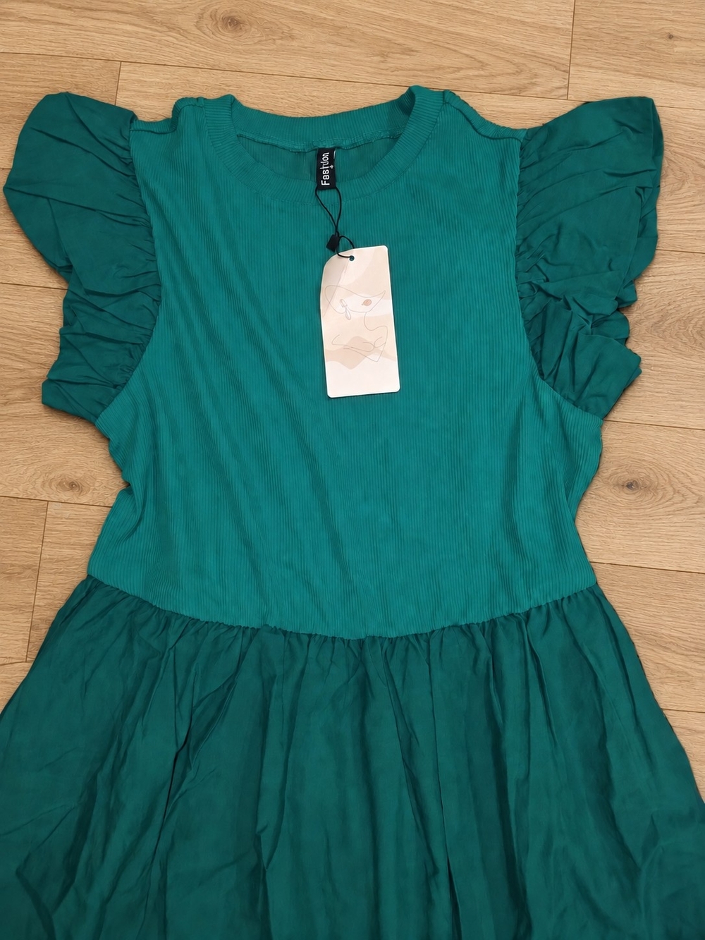 Women’s Teal Green Ruffle-Sleeve Maxi Dress Size Small New With Tags